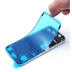 iPhone 16e : Joint adhésif pour vitre avant