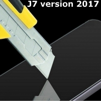 Galaxy J7 2017 (SM-J730F) : Verre trempé de protection. Ultra résistant