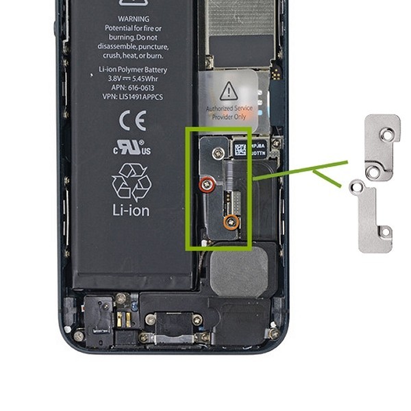 Changement de batterie iPhone 8 / SE 2020 - TotalGSM